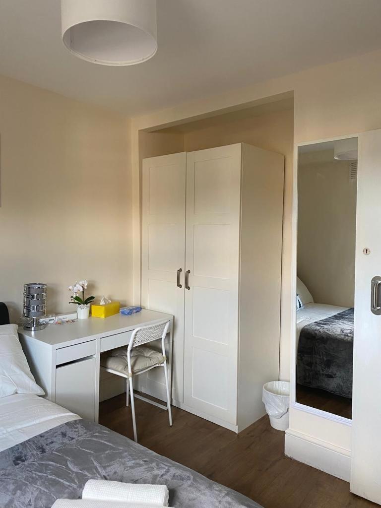 Lovely Private Rooms In Camden, Central 伦敦 外观 照片